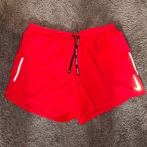 Mike running 4 inch short